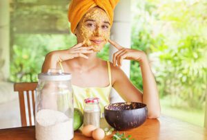 Pros y contras de exfoliar la piel ¿cuál es el mejor método